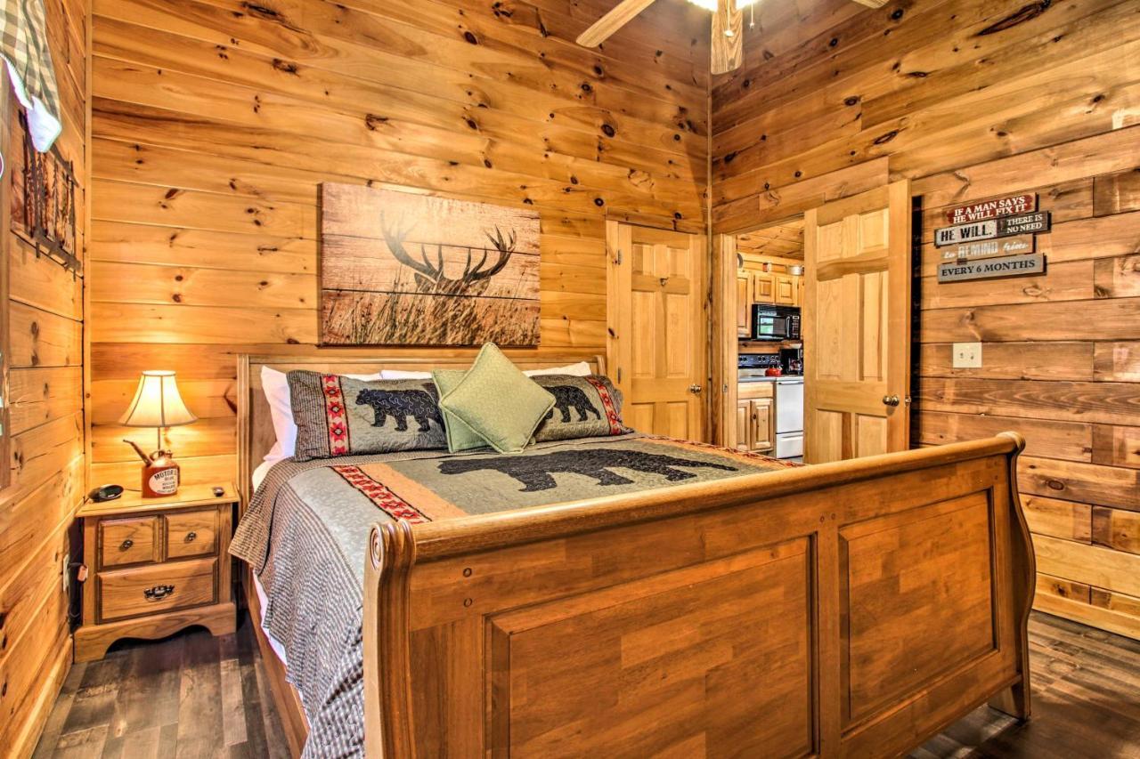 Pigeon Forge Cabin With Hot Tub And Mountain Views! المظهر الخارجي الصورة