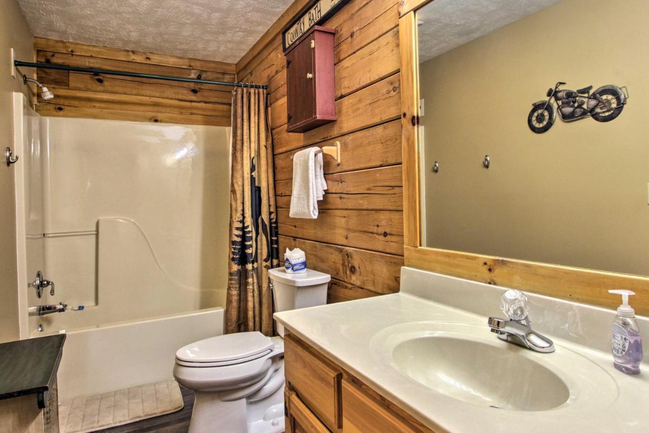 Pigeon Forge Cabin With Hot Tub And Mountain Views! المظهر الخارجي الصورة
